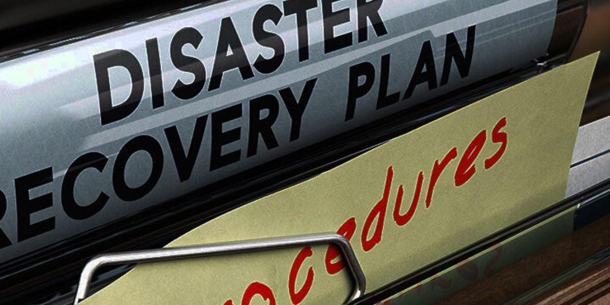 Disaster Recovery Plan und Notfallverfahren in Aktenordner – Vorbereitung auf IT-Ausfälle und Krisenszenarien