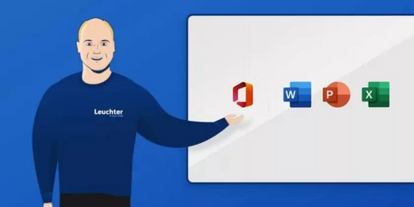 ein Mann zeigt verschiedene Office 365 Tools