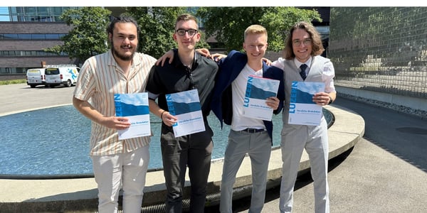 Gruppenbild Lehrabschlussfeier 2023
