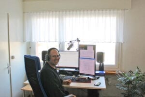 Dirk Müller im Home Office
