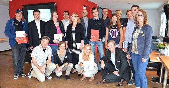 Gewinner des Leuchter-Tippspiels zur WM 2014 nehmen Preise entgegen