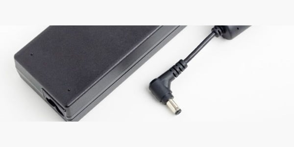 hp-ruft-ladekabel-zurueck