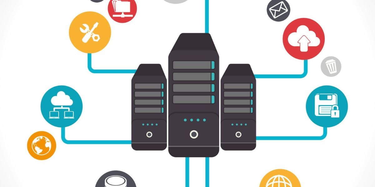 Server-Netzwerk Grafik – zentrale Server mit Cloud-Symbolen und IT-Diensten wie Backup, E-Mail, Datenzugriff und Webhosting